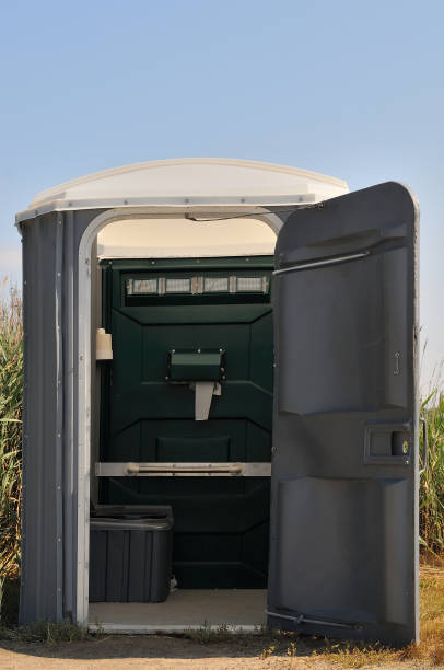 Best Best portable toilet rental  in Flagtown, NJ