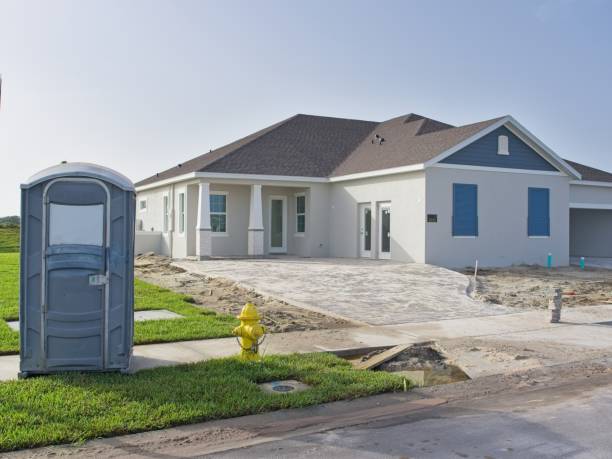Portable Toilet Options We Offer in Flagtown, NJ